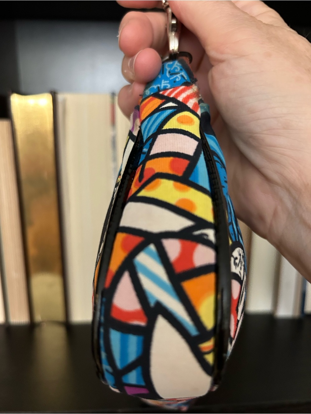 Donald J Pliner x Romero Britto Collaboration Shoulder Bag - Picture 5 of 10